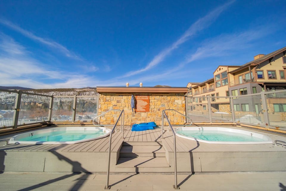 Slopeside 2731A by SummitCove Lodging in Colorado House in Keystone