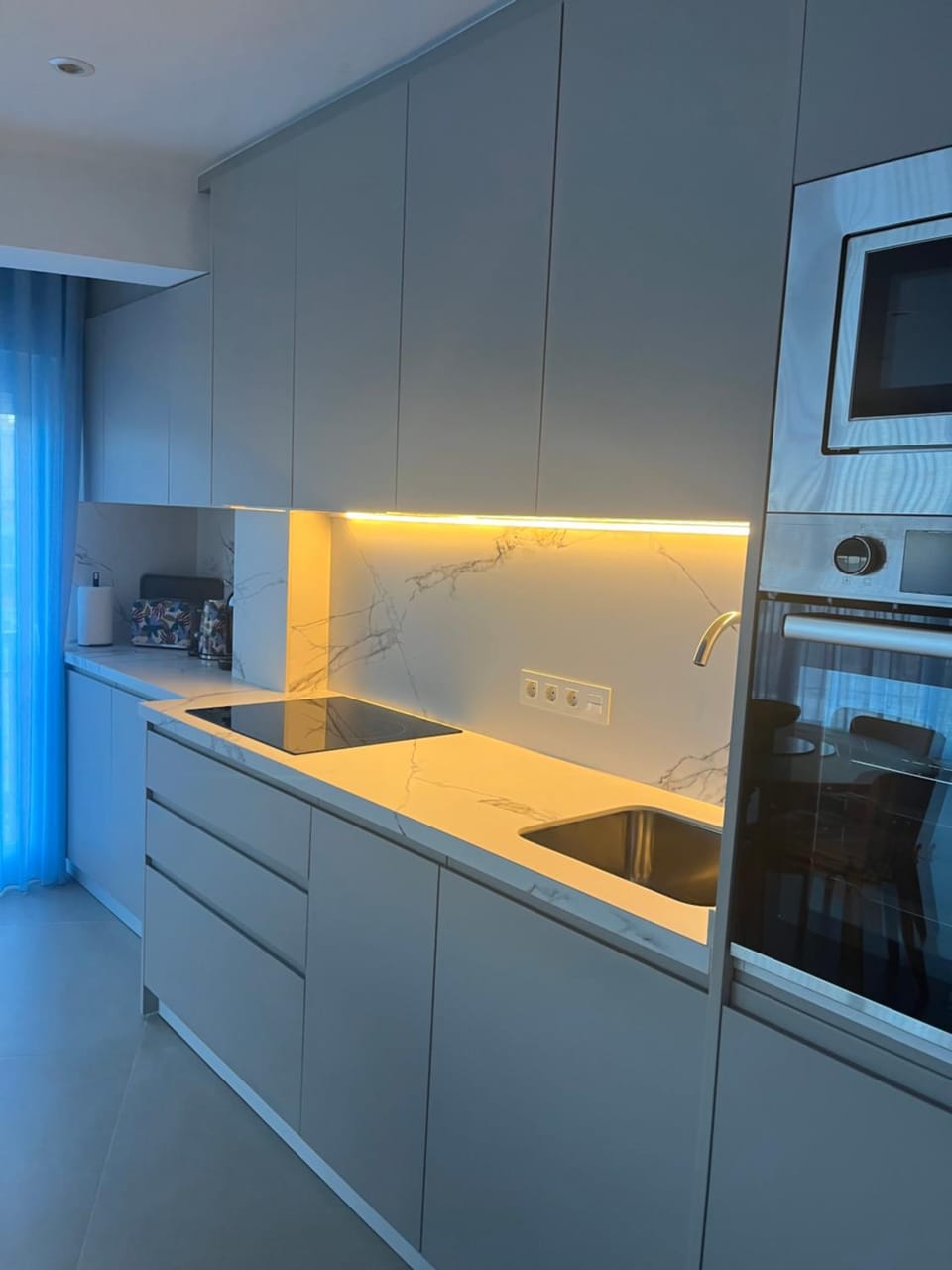 Kitchen or kitchenette