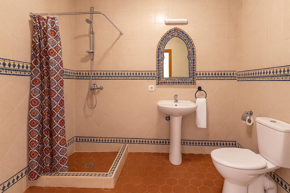 Shower, Toilet, Bathroom