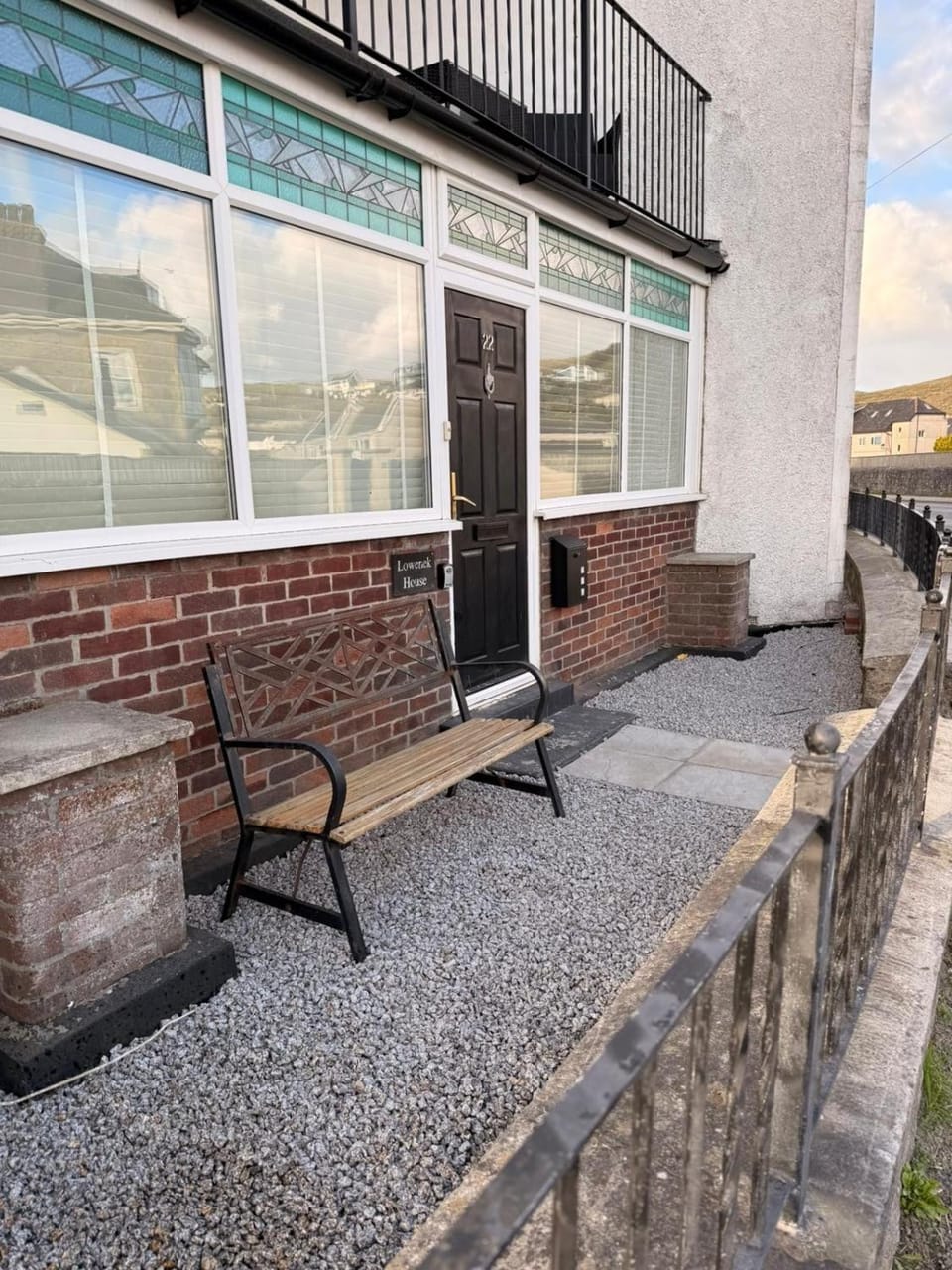 Lowenek House House in Perranporth