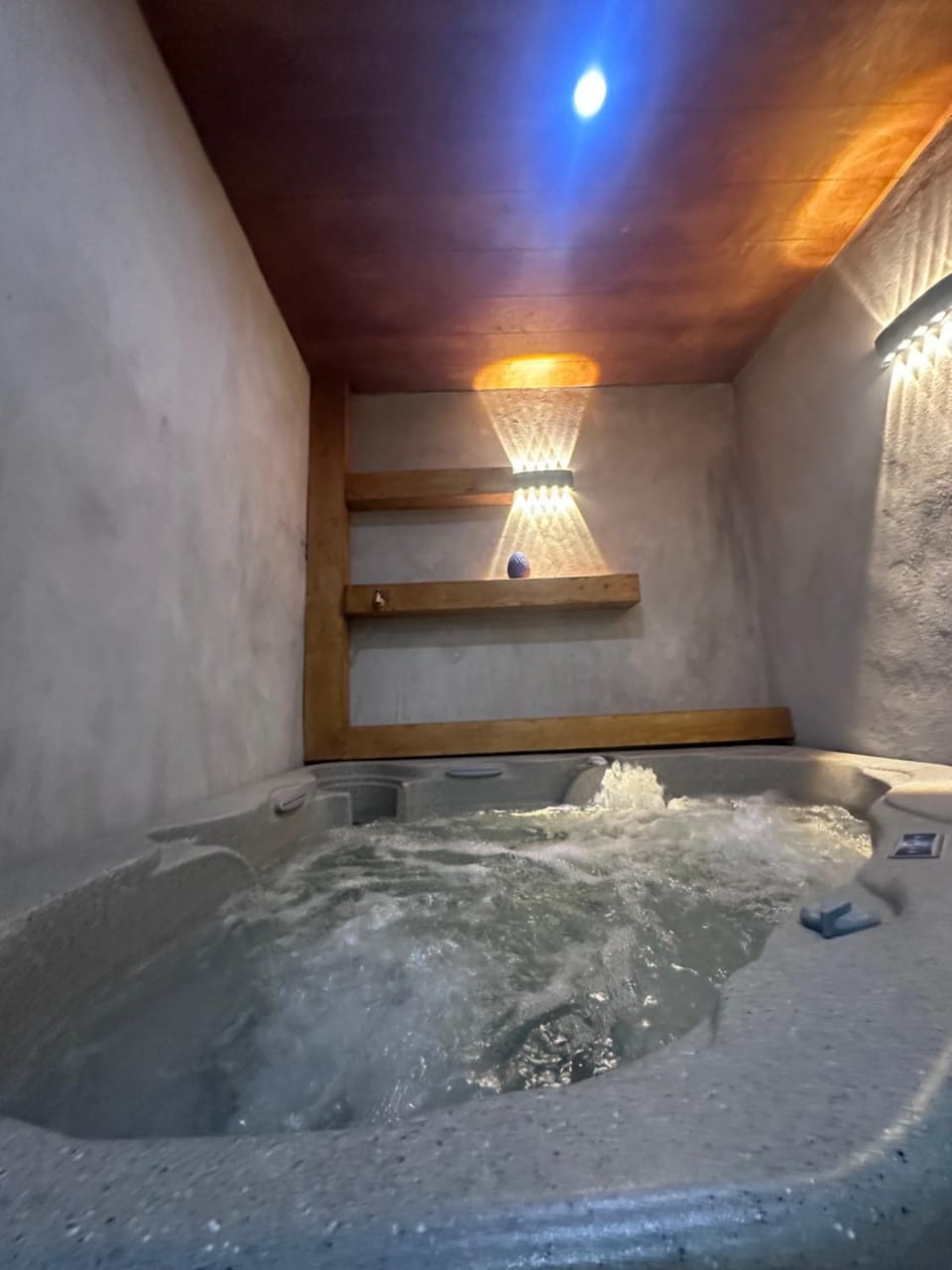 Hot Tub