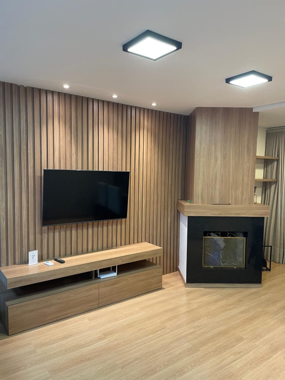 Communal lounge/ TV room, TV and multimedia, Evening entertainment