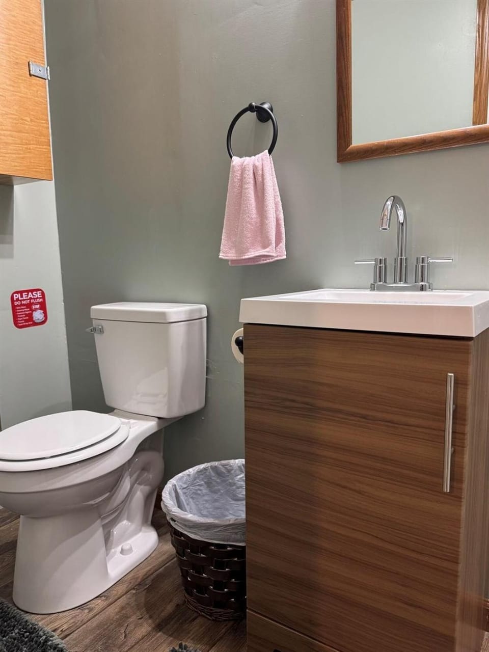 Corbin Cottage Near Corbin Arena, Laurel River Lake & Cumberland Falls Chalet in Kentucky