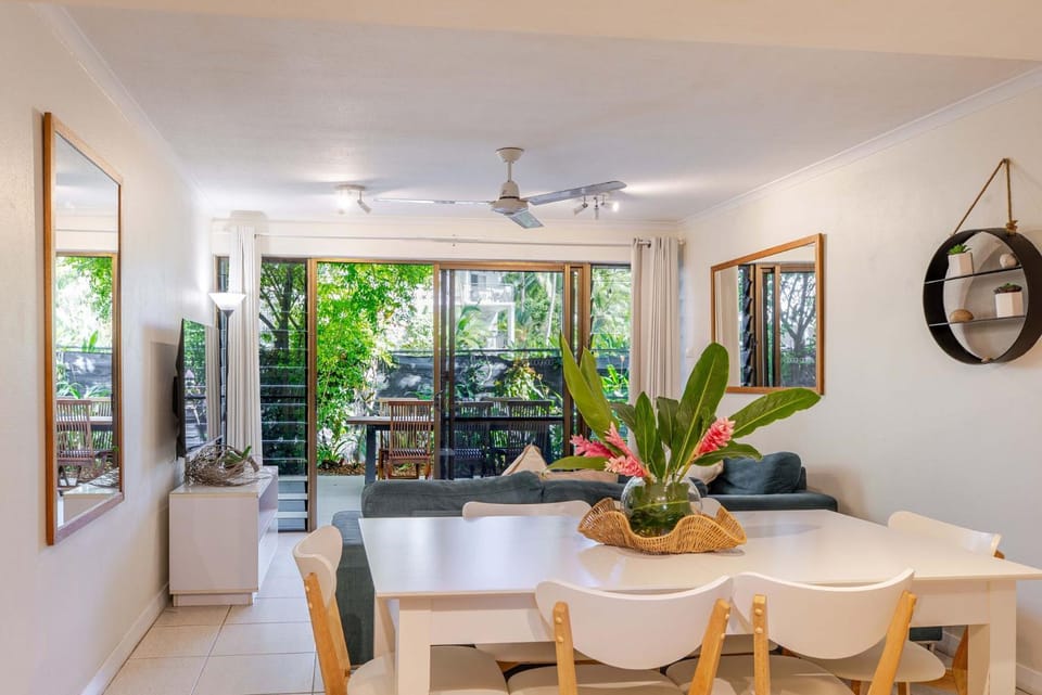 Sandy Toes Apartment in Port Douglas