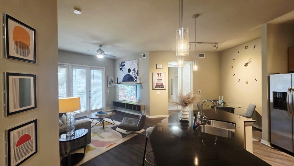 Luxury Exquisite Galleria Condo Pool Apartment in Houston