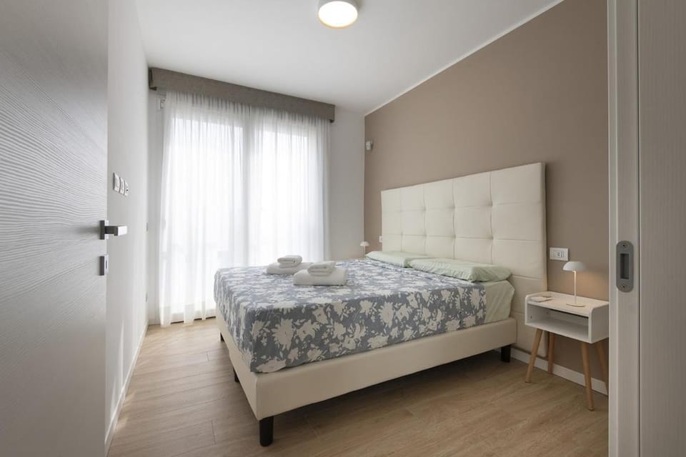 Rho Fiera-CityLife-SanSiro- 20 minutes from the Duomo Apartment in Milan