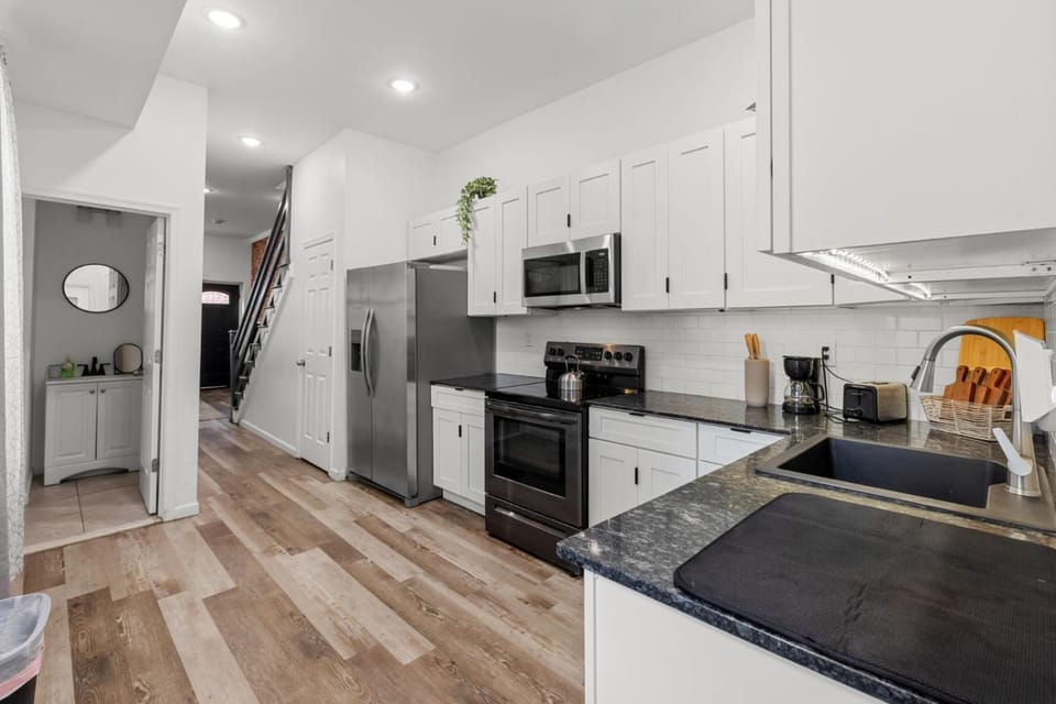 1711 Edgley Street Apartment in Philadelphia