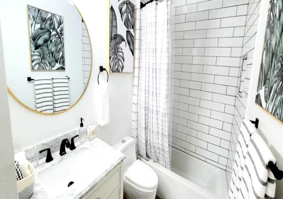 Bathroom, Bath