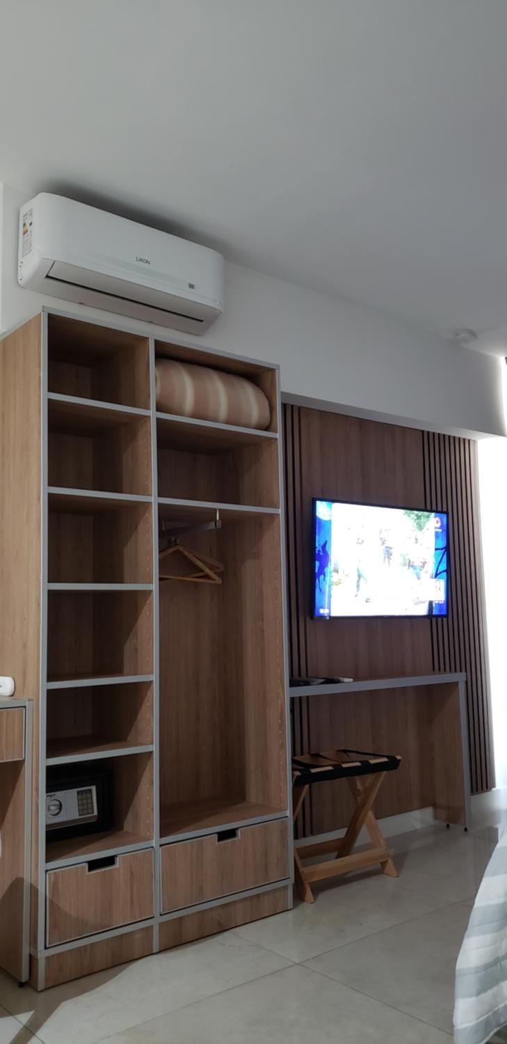 TV and multimedia, wardrobe, air conditioner