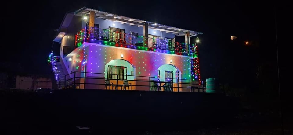 Property building, Night