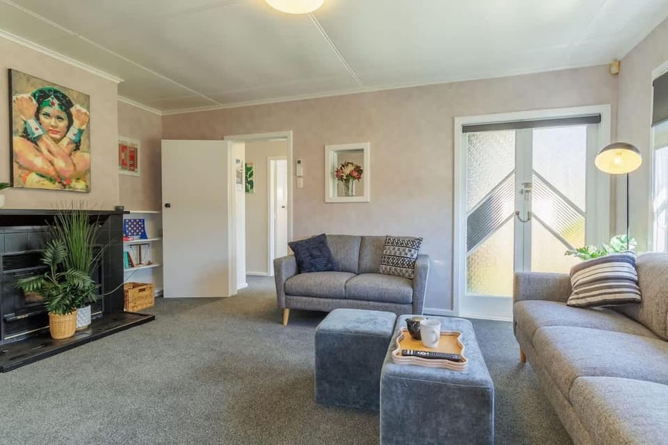 Cute on Konene - Quiet & Central Family ready House in Rotorua