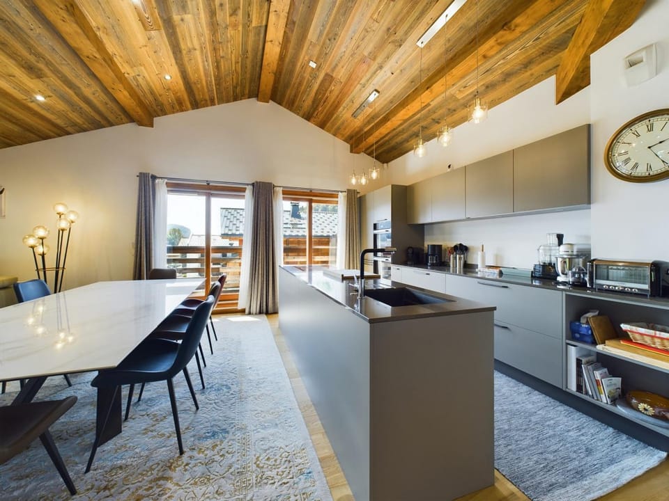 Appartement de luxe en plein centre des Gets, proche commerces - FR-1-623-370 Apartment in Les Gets