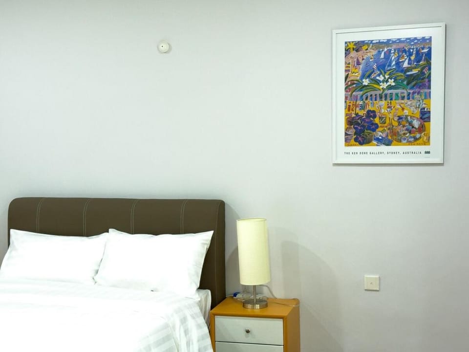 Gracious Green Gurney House in George Town