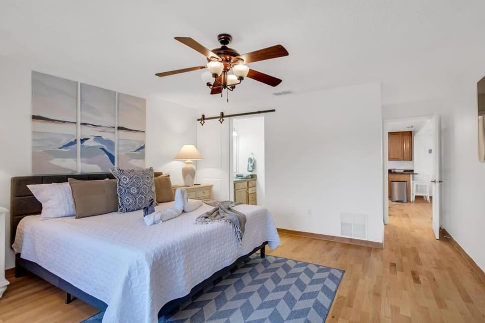 Saltwater Canal Home with Heated Pool House in Palm Coast