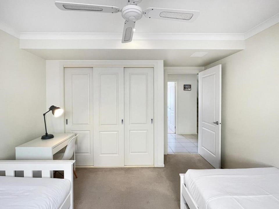 Villa Franco - Pet Friendly Home in Surf Beach House in New South Wales