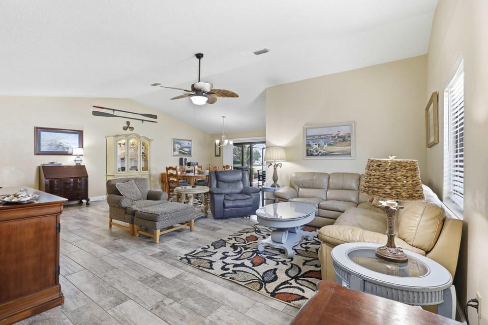 Canal Front Pool Home in Palm Coast House in Palm Coast