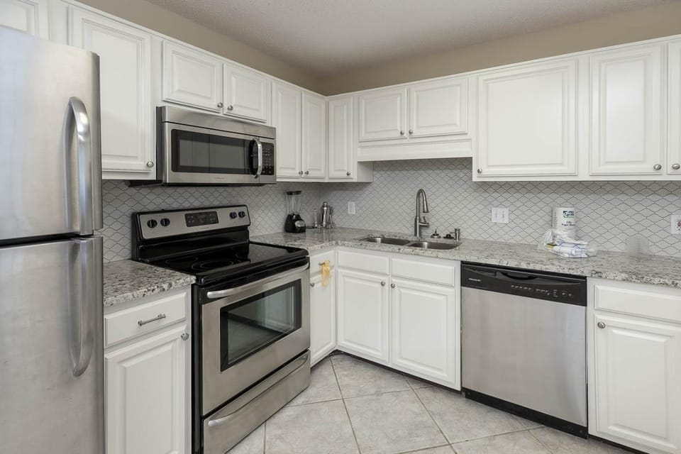 Phoenix VI 61103 Apartment in Orange Beach