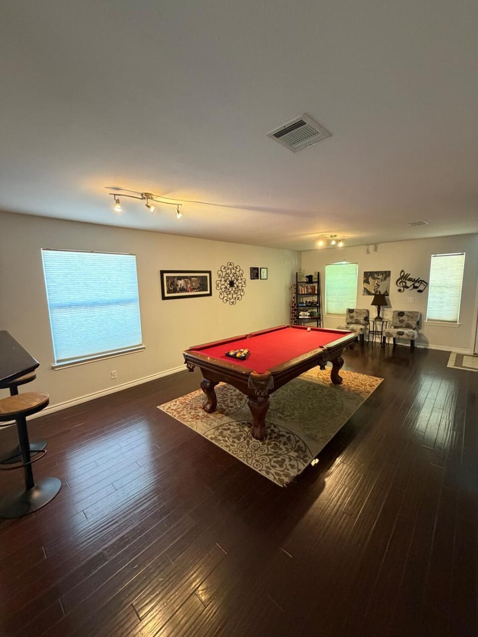 Billiard, Game Room, Living room