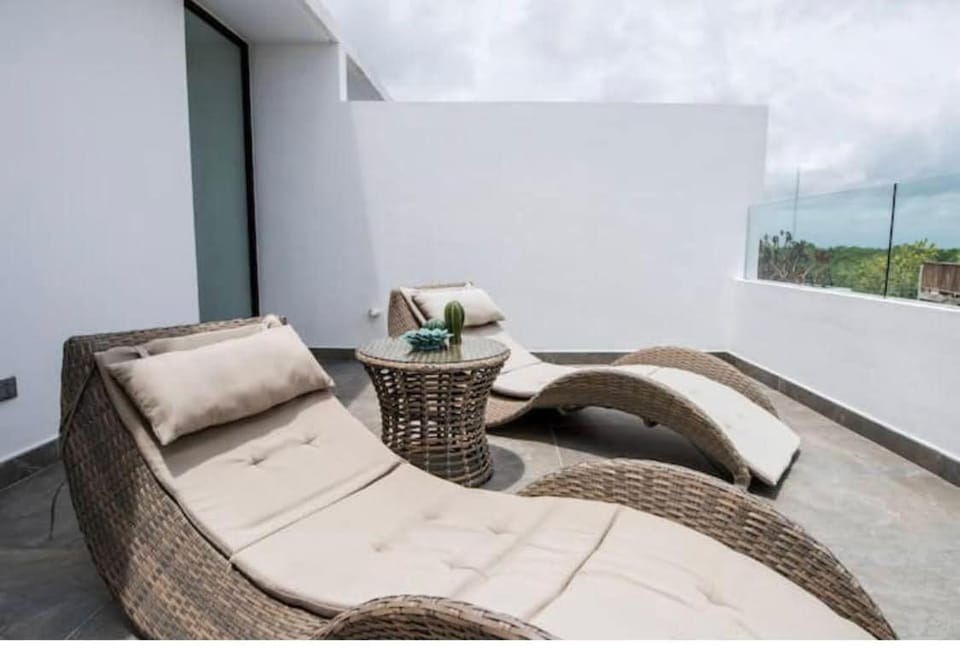 Penthouse with private terrace in Tulum, 1 Br Apartment in Tulum