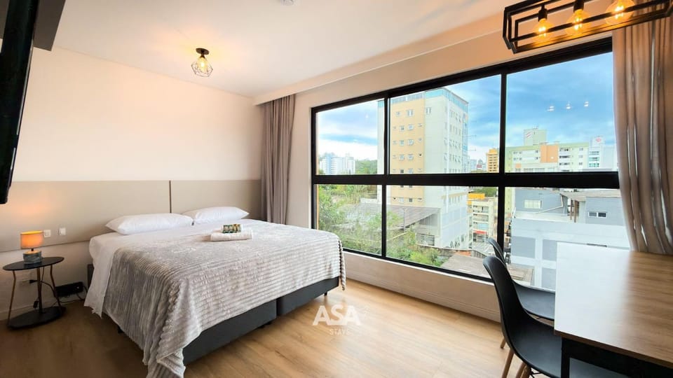 Photo of the whole room, Bedroom