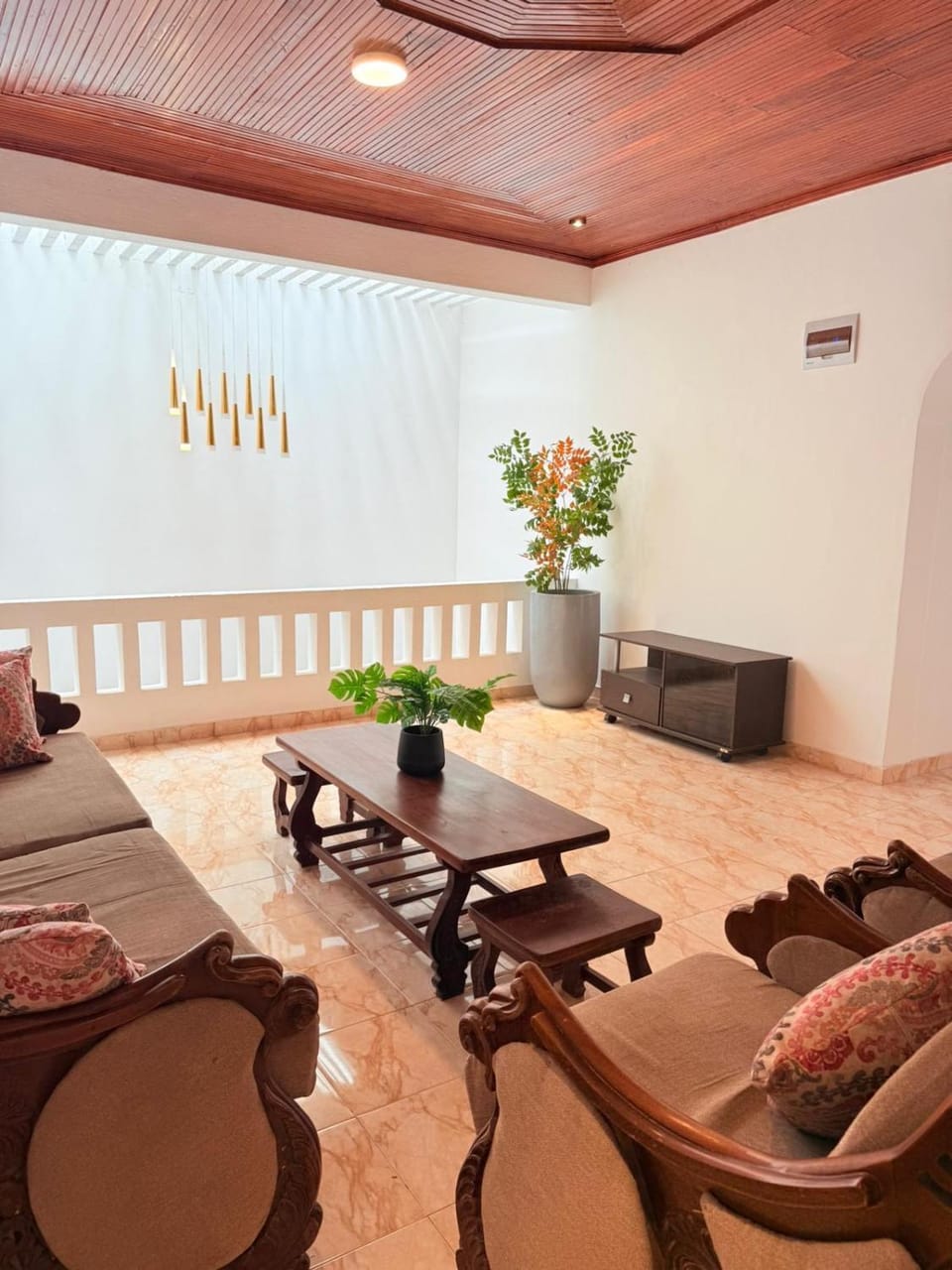 Communal lounge/ TV room, Living room