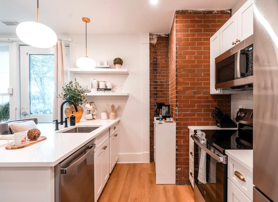 Coffee/tea facilities, kitchen