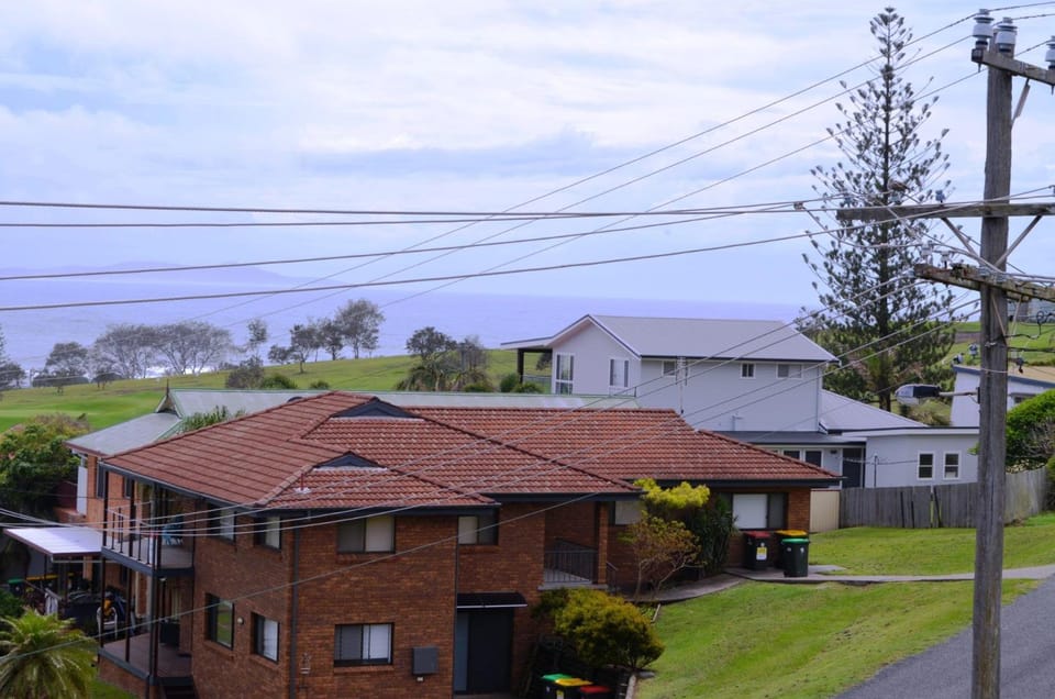 Omaru - 22 Stewart St, Crescent Head House in Crescent Head