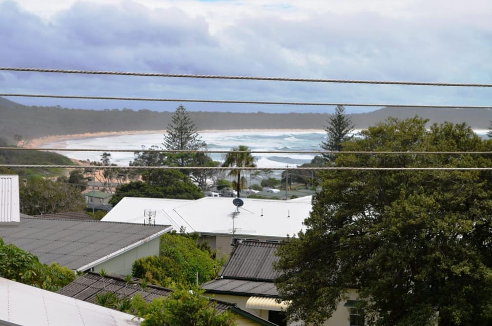 Omaru - 22 Stewart St, Crescent Head House in Crescent Head