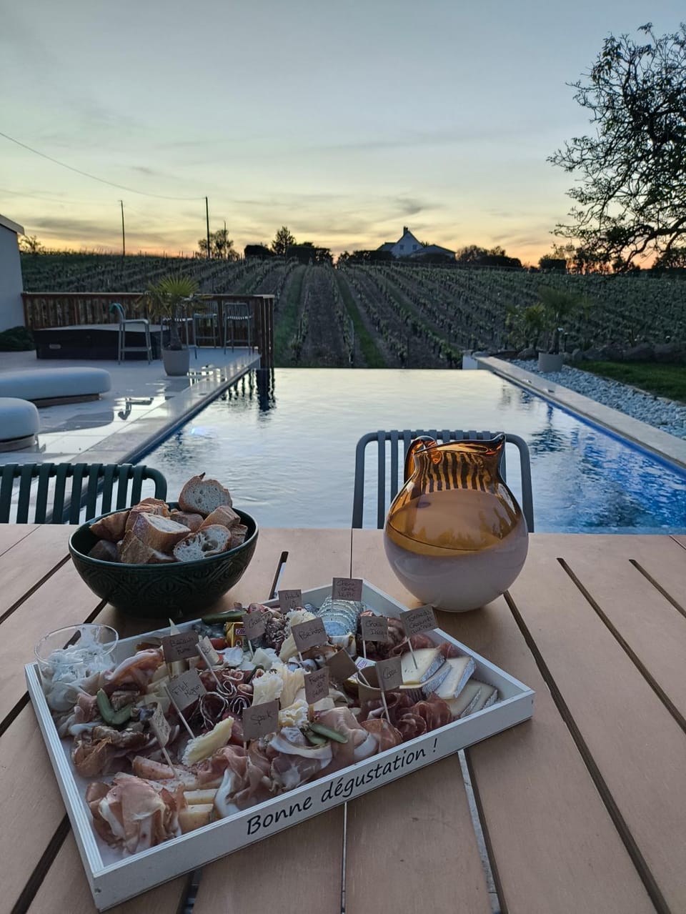 Patio, Food and drinks, Pool view, Swimming pool