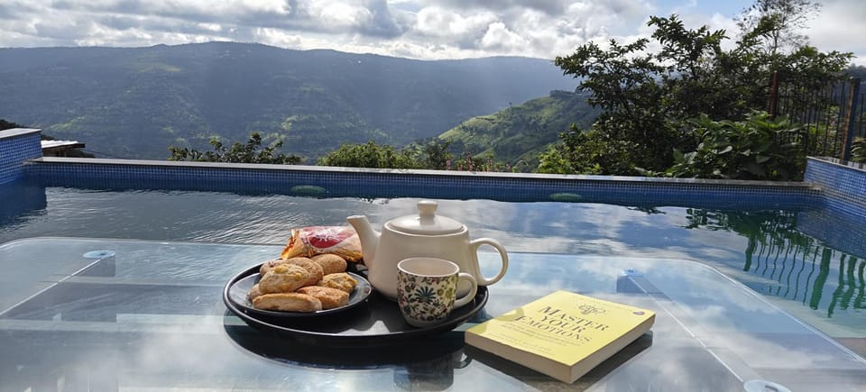 Koko House - Infinity pool Villa in Maharashtra