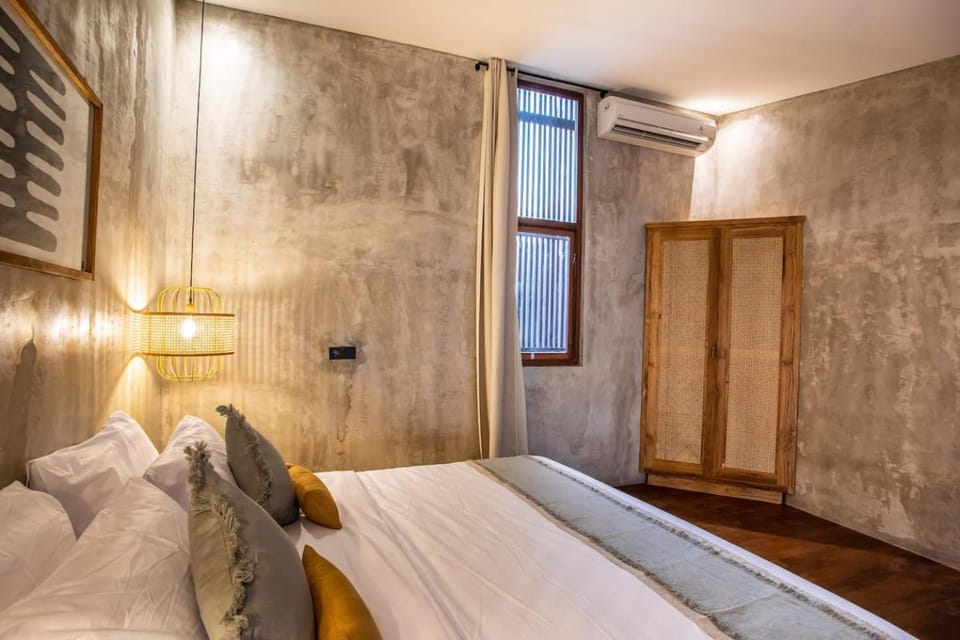 The Echo Studios 100m to beach 2 Villa in North Kuta