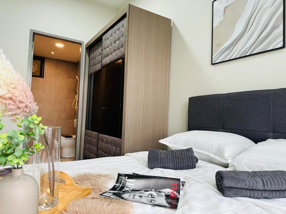 MVA19#Family Suite 8 pax 3 Rooms Sunway Velocity Mall, MRT Maluri Cheras Apartment in Federal Territory of Kuala Lumpur