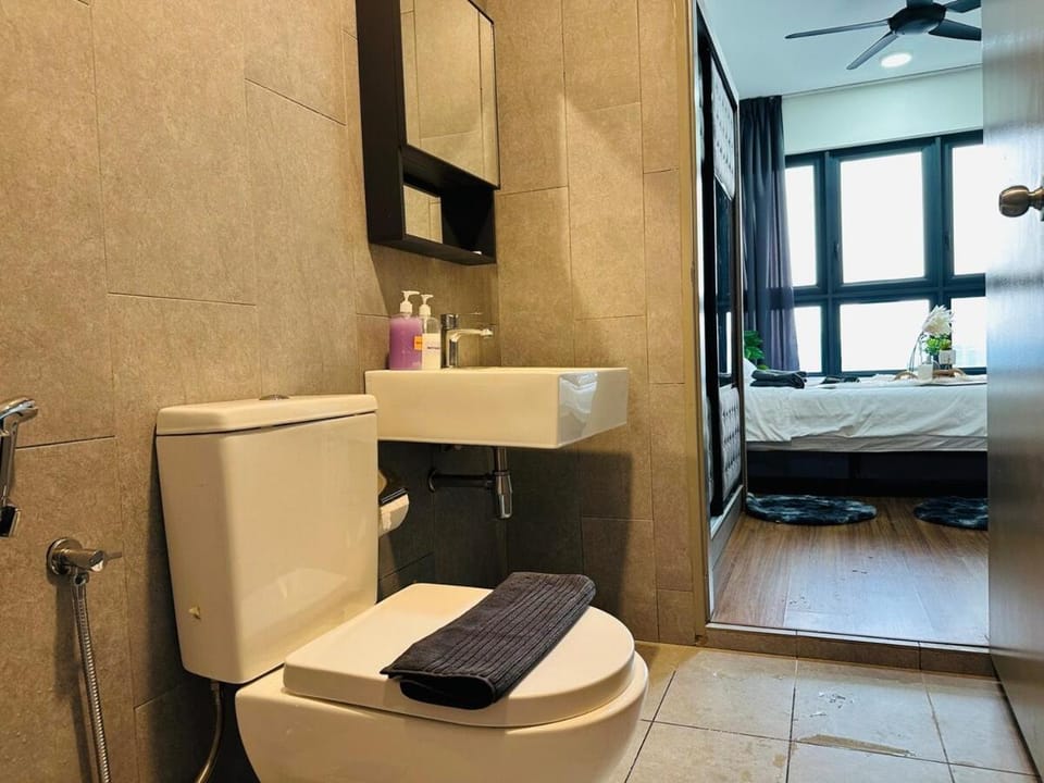 MVA19#Family Suite 8 pax 3 Rooms Sunway Velocity Mall, MRT Maluri Cheras Apartment in Federal Territory of Kuala Lumpur