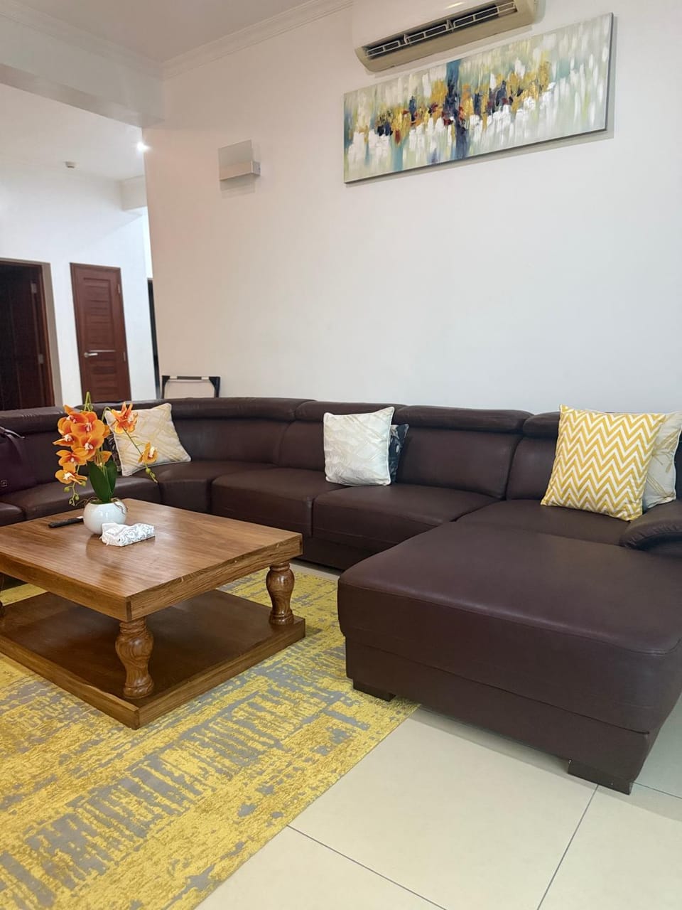 Lovely & cozy 3 bedroom with pool Apartment in City of Dar es Salaam