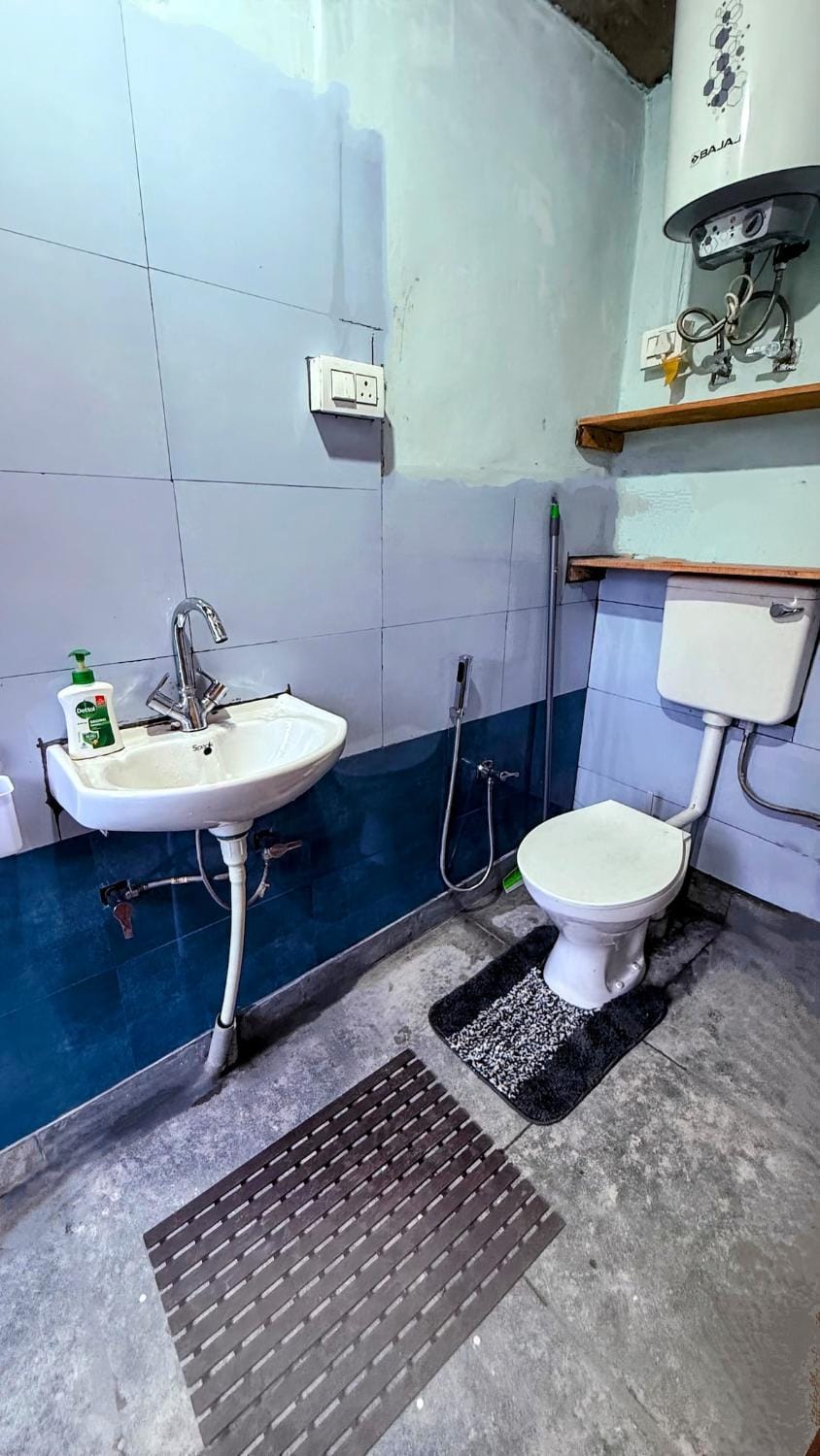 Toilet, Bathroom