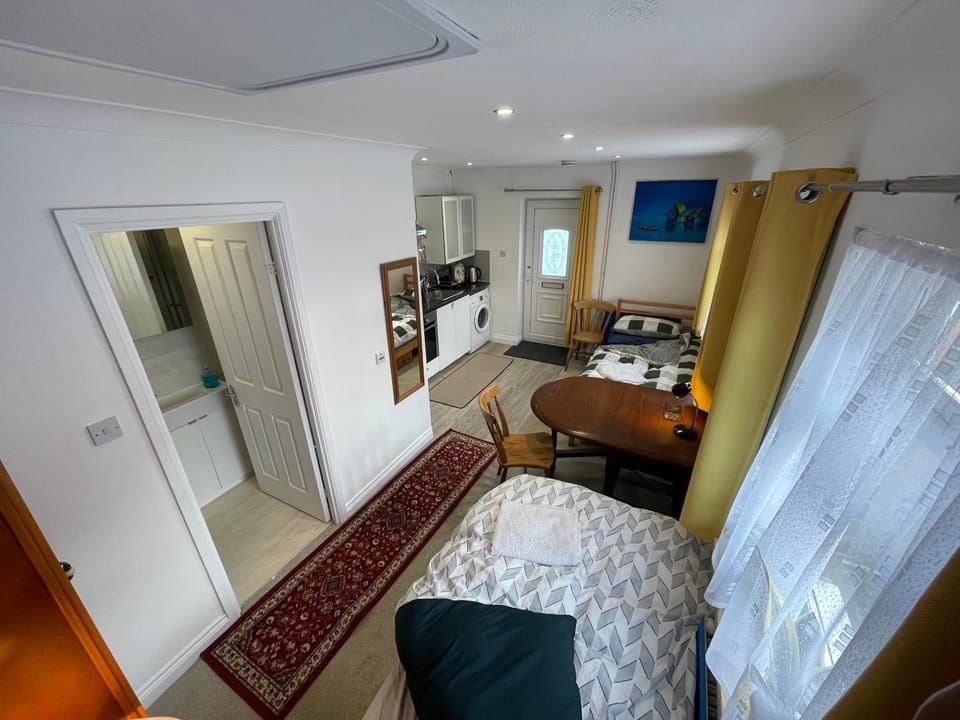 Private Apartment Twin beds only Apartment in Broadland District