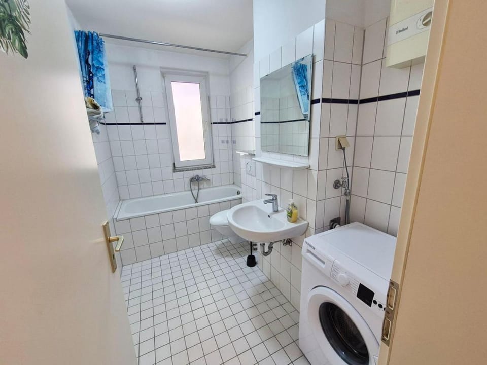 Toilet, Bathroom, Bath, washing machine