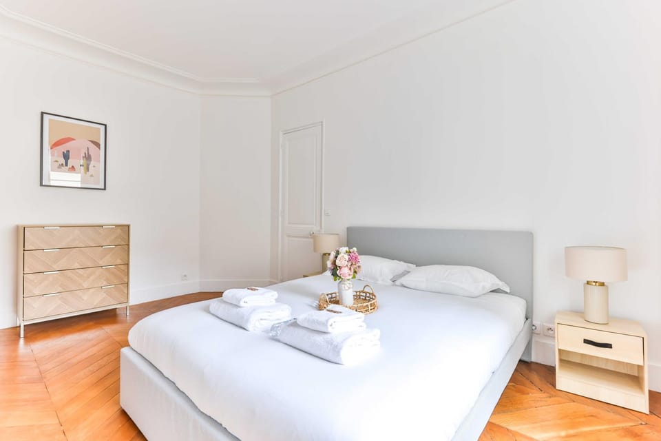 Spacious apartment - 2BR-4P - Montmartre-Moulin Rouge Apartment in Paris