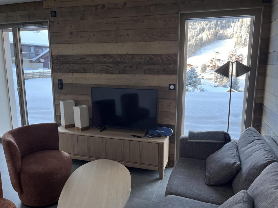 Aravista RDJ Apartment in La Clusaz