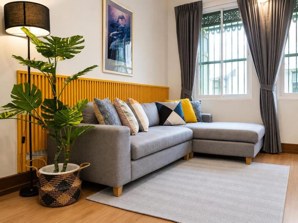 Living room, Seating area