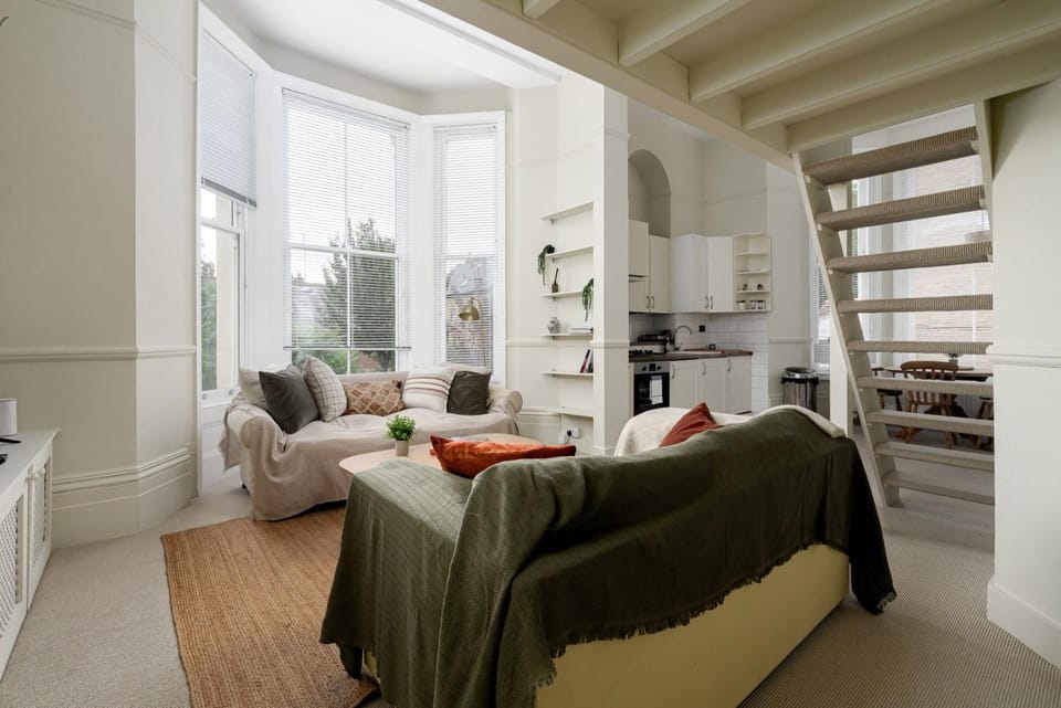 GuestReady - Cosy Loft Apartment in Chiswick Apartment in Richmond