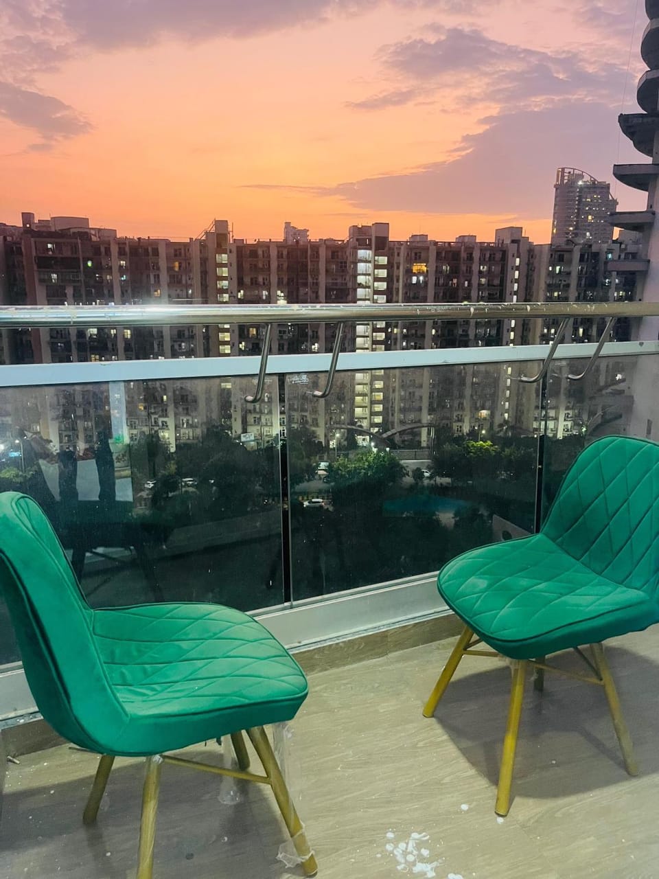 Dream Suites Capsule hotel in Noida