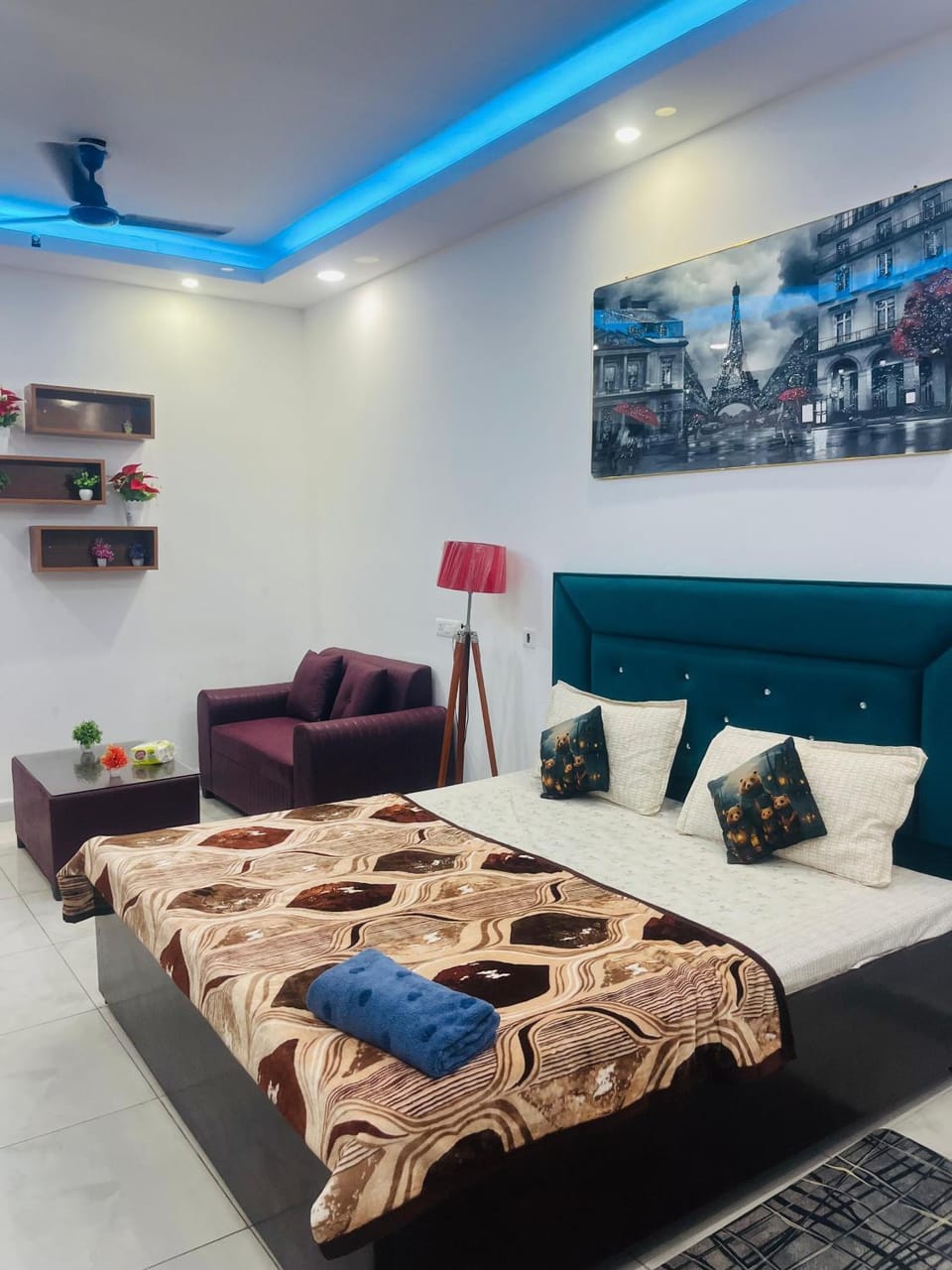 Dream Suites Capsule hotel in Noida