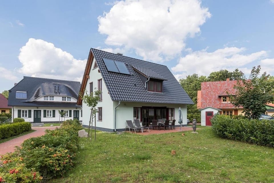 Haus Leuchtturmblick House in Glowe