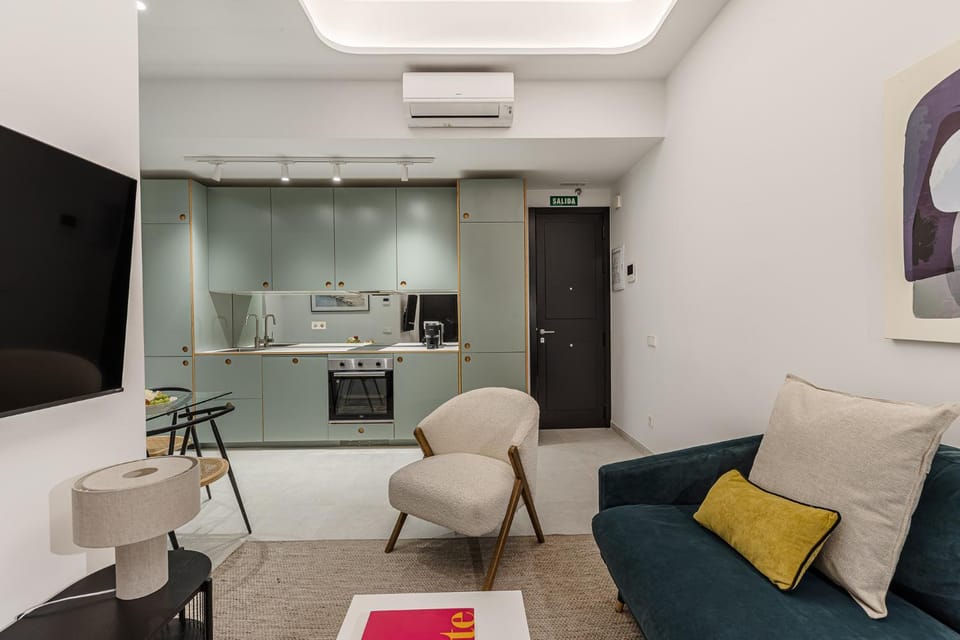 Waou Urban Home Salamanca II Apartment in Madrid