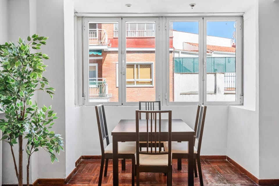Apartment in Salamanca neighborhood for 5 pax - Bocangel Apartment in Madrid