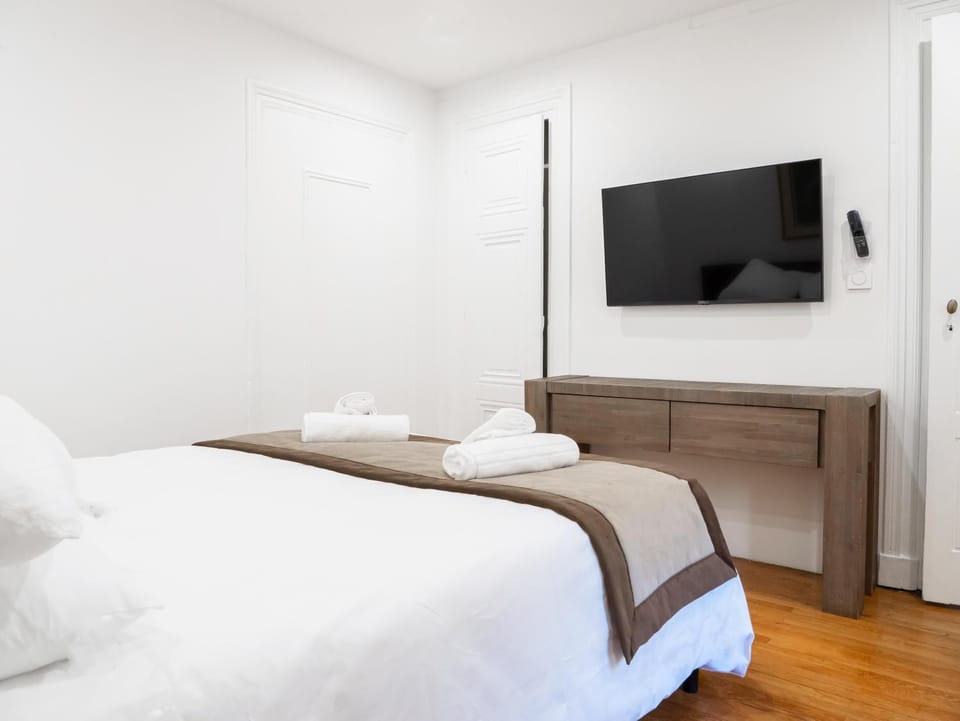TV and multimedia, Bedroom