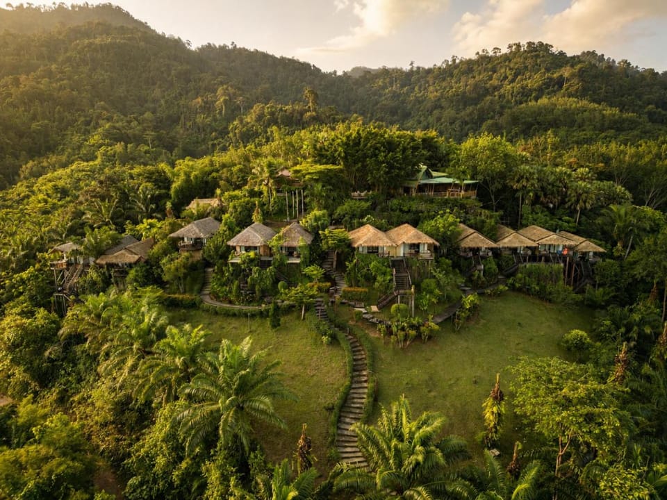 Property building, Natural landscape, Mountain view