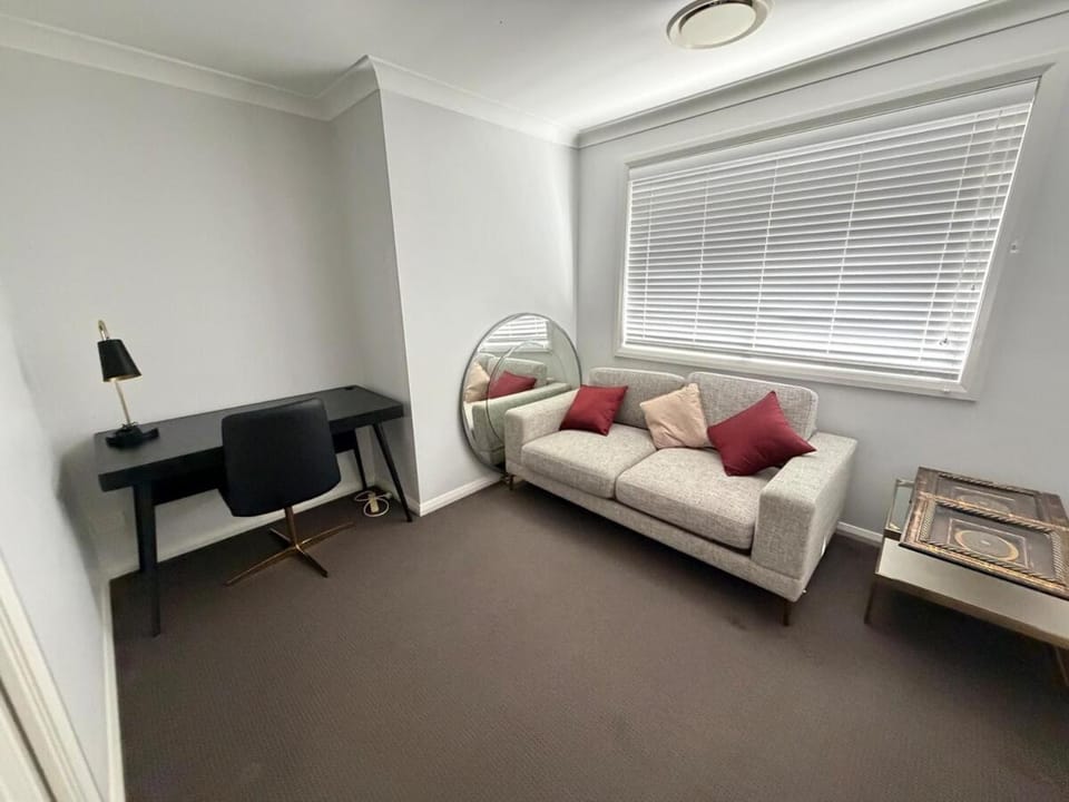 The Glorious Hideaway Welcome to your home House in Sydney