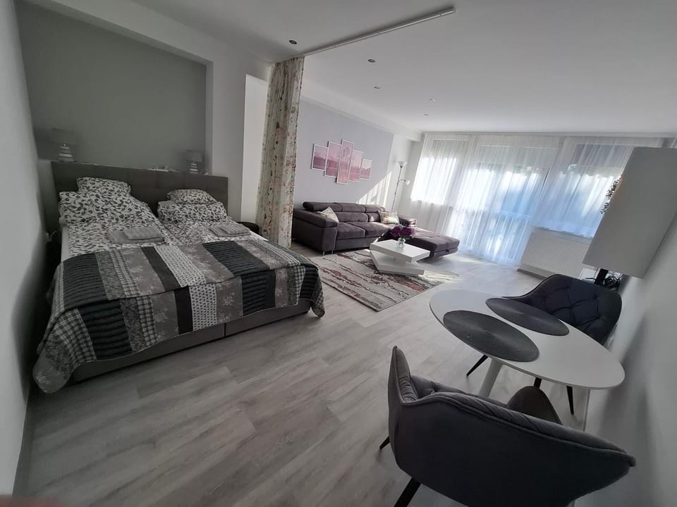 Bed, Living room, Photo of the whole room